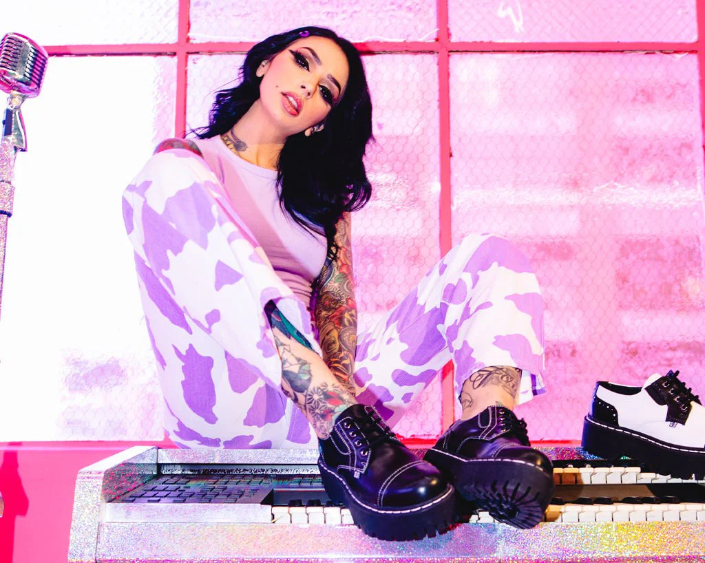 1593-Black-Burnished-Contrast-Stitch-Double-Decker-Brogue-6.webp Black Burnished Contrast Stitch Double Decker Brogue