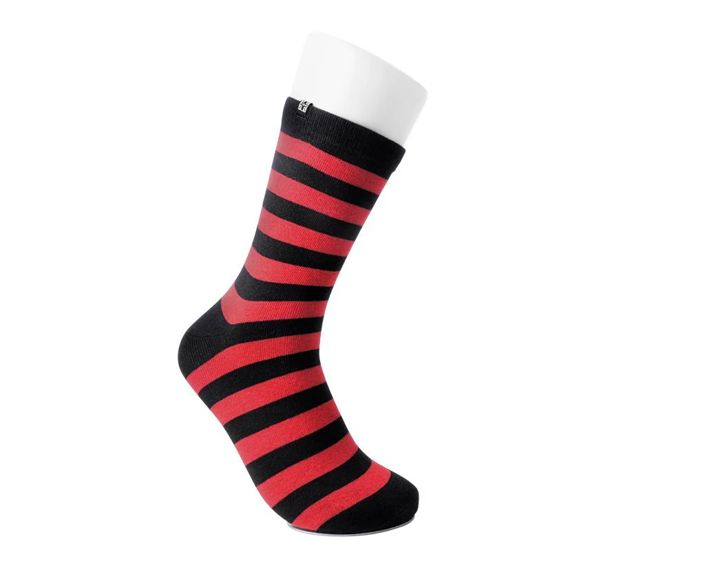 1887-Red-Black-Stripe-T.U.K-Men-s-Sock-4.webp Red & Black Stripe T.U.K Men's Sock