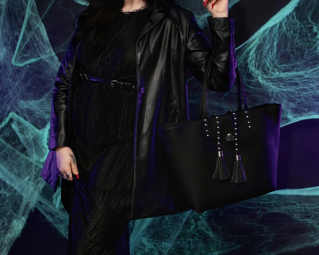 1903-Black-Studded-Tassel-Tote-Bag-4.webp Black Studded Tassel Tote Bag