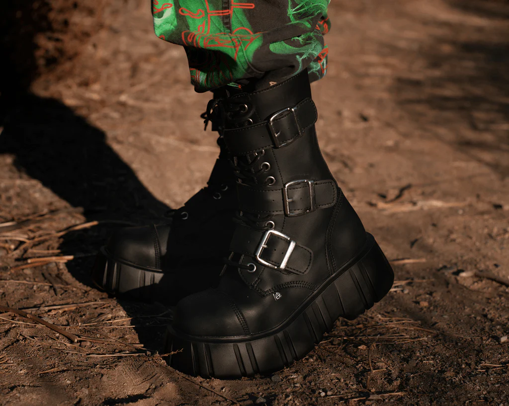 Black TUKskinâ„¢ 3-Buckle Anarchic Airship Boot