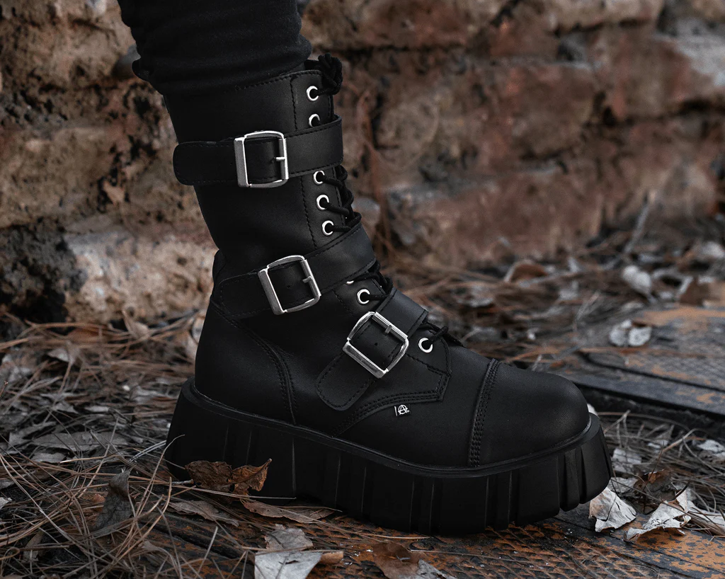 1992-Black-TUKskinTM-3-Buckle-Anarchic-Airship-Boot-8.webp Black TUKskin™ 3-Buckle Anarchic Airship Boot