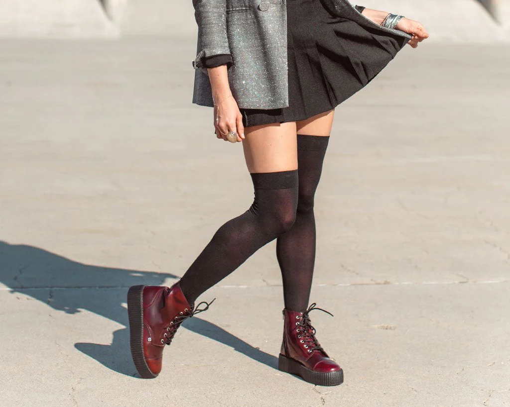 2320-Burgundy-Rub-Off-TUKskinTM-7-Eye-Boot-7.webp Burgundy Rub Off TUKskin™ 7-Eye Boot