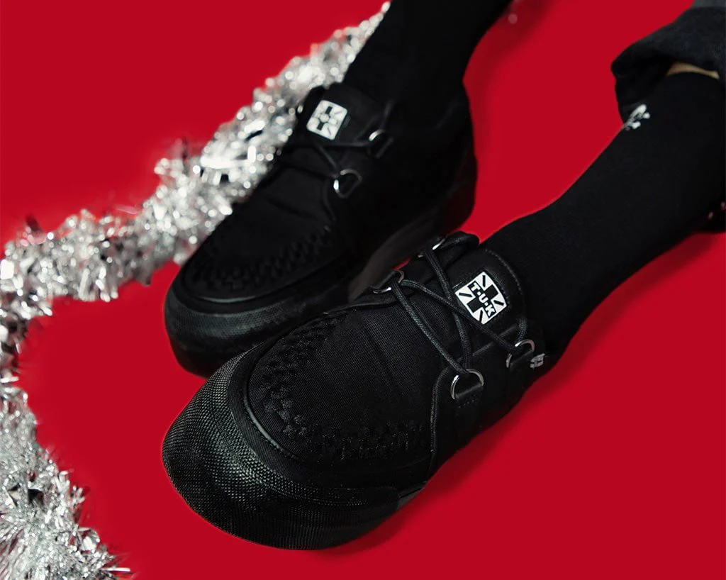 Black Canvas Interlace Platform Creeper Sneaker