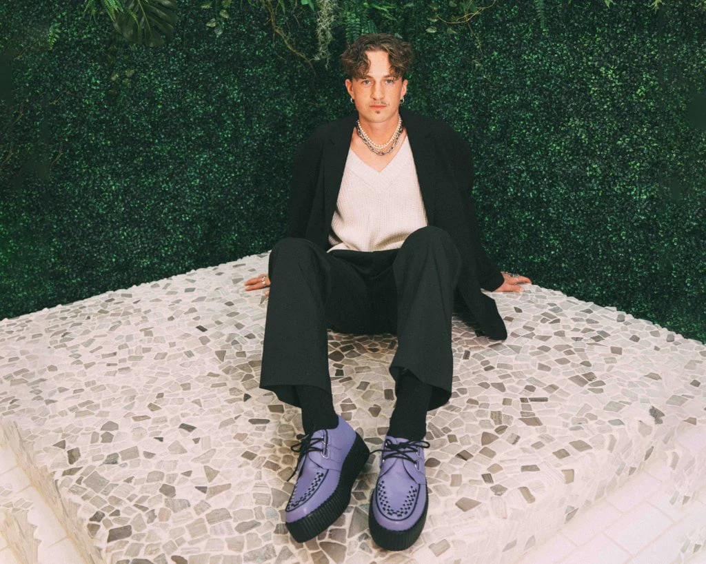 3167-Violet-TUKskinTM-Viva-Mondo-Creeper-7.webp Violet TUKskin™ Viva Mondo Creeper