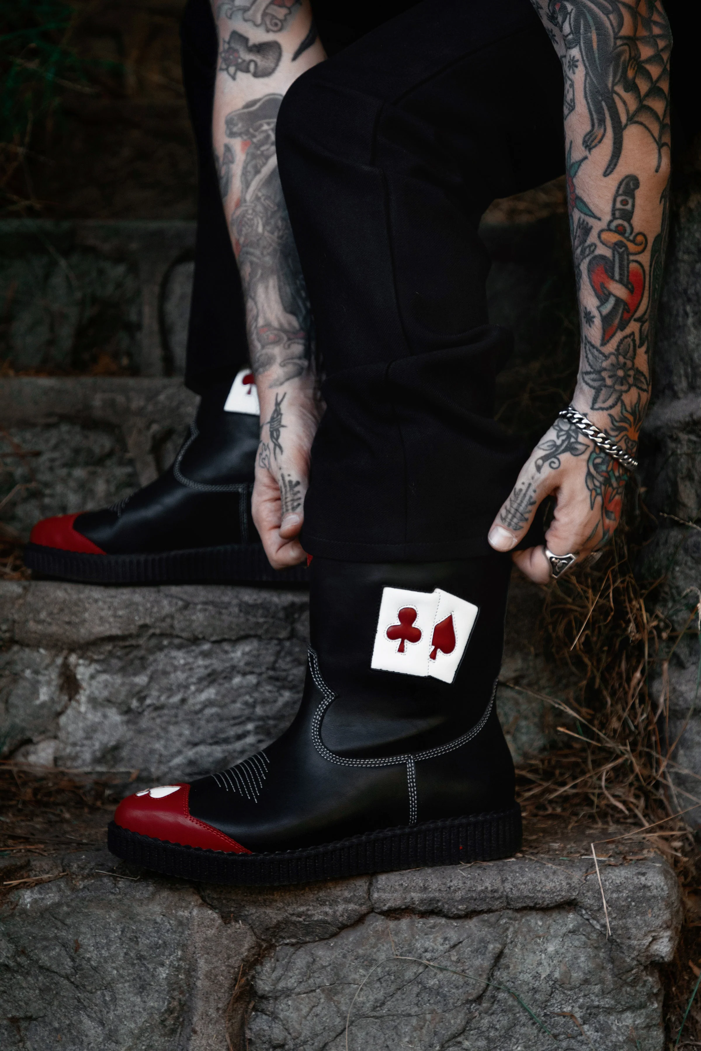 340-Black-Red-Playing-Cards-Western-Creeper-Boot-5.webp Black & Red Playing Cards Western Creeper Boot