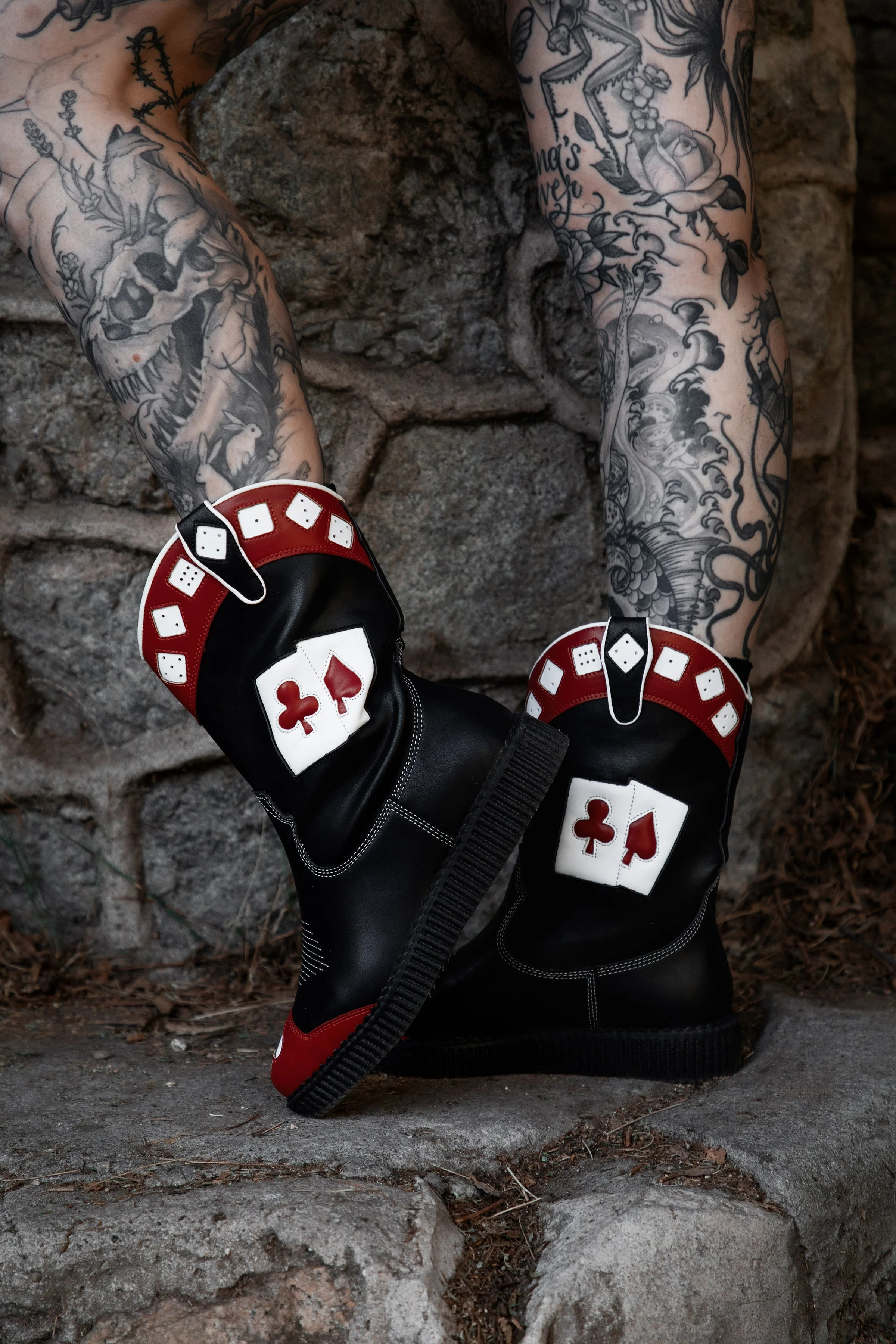 340-Black-Red-Playing-Cards-Western-Creeper-Boot-8.webp Black & Red Playing Cards Western Creeper Boot