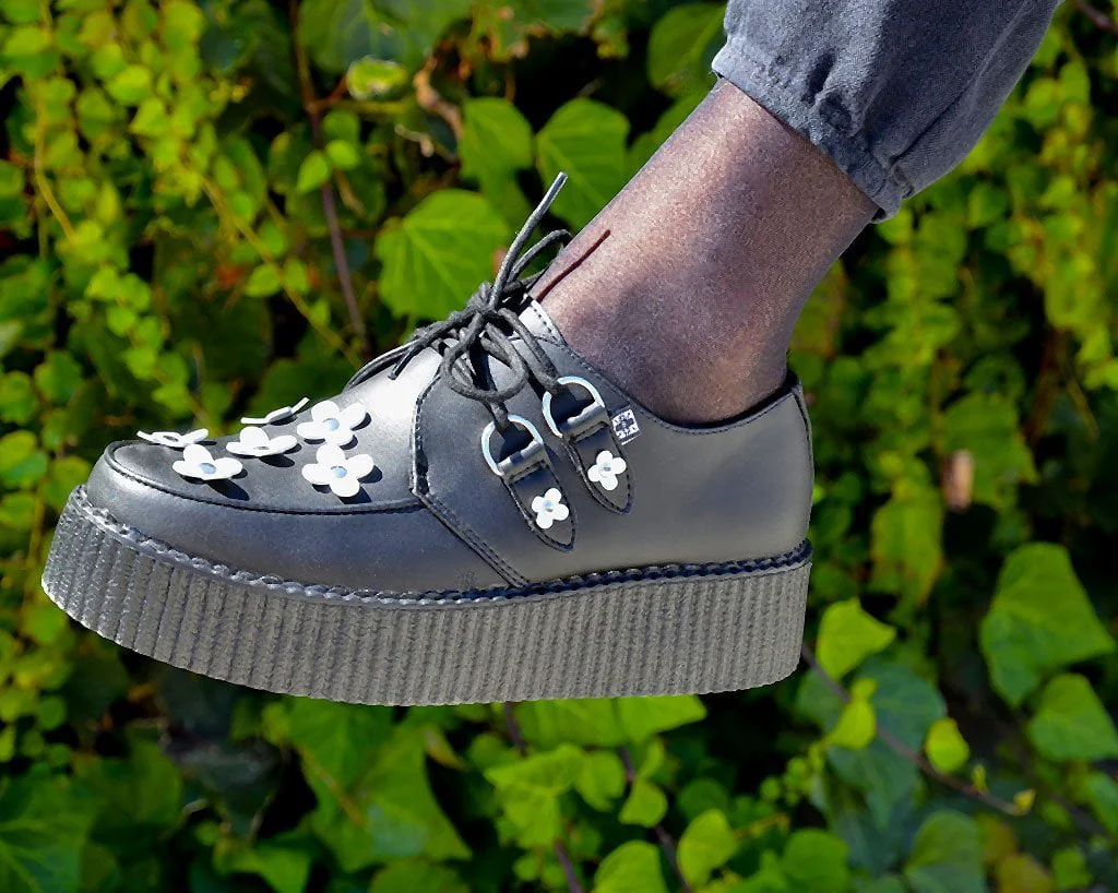 3654-TUKskinTM-Flower-Viva-Mondo-Creepers-6.webp TUKskin™ Flower Viva Mondo Creepers