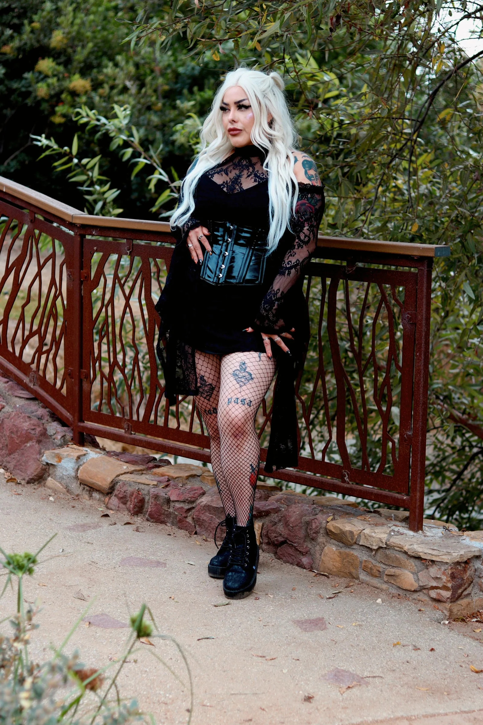 376-Black-TUKskin-7-Eye-Flower-Lace-Viva-Mondo-Boot-6.webp Black TUKskin 7 Eye Flower Lace Viva Mondo Boot