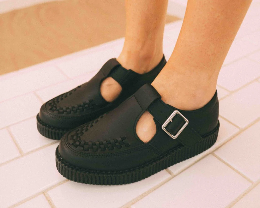 Black TUKskinâ„¢ Viva Low Sandal