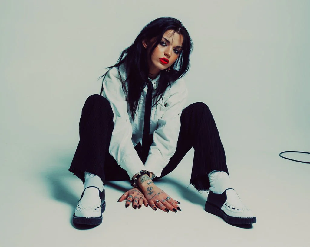 3895-Black-White-Slip-On-Creeper-11.webp Black & White Slip-On Creeper