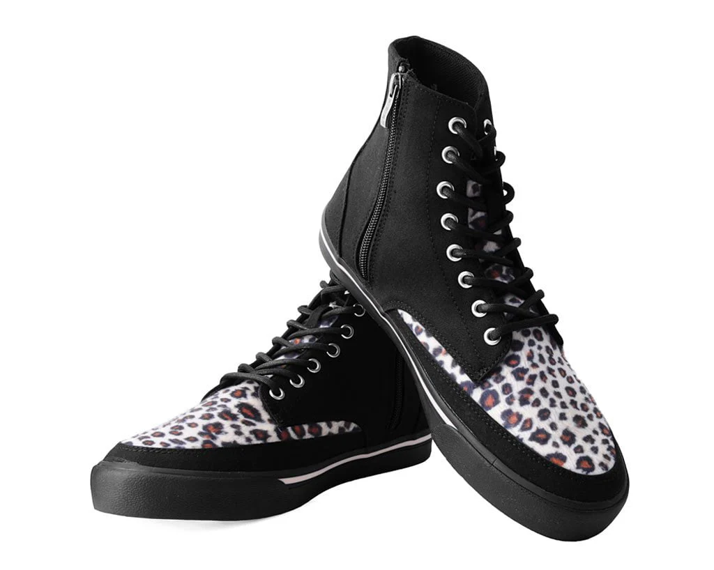 4046-US-Mens-3-Womens-5-Leopard-Synthetic-US-Mens-3-Womens-5-Leopard-Synthetic-variation-3.webp Black Canvas & Leopard 8-Eye Sneaker Boot