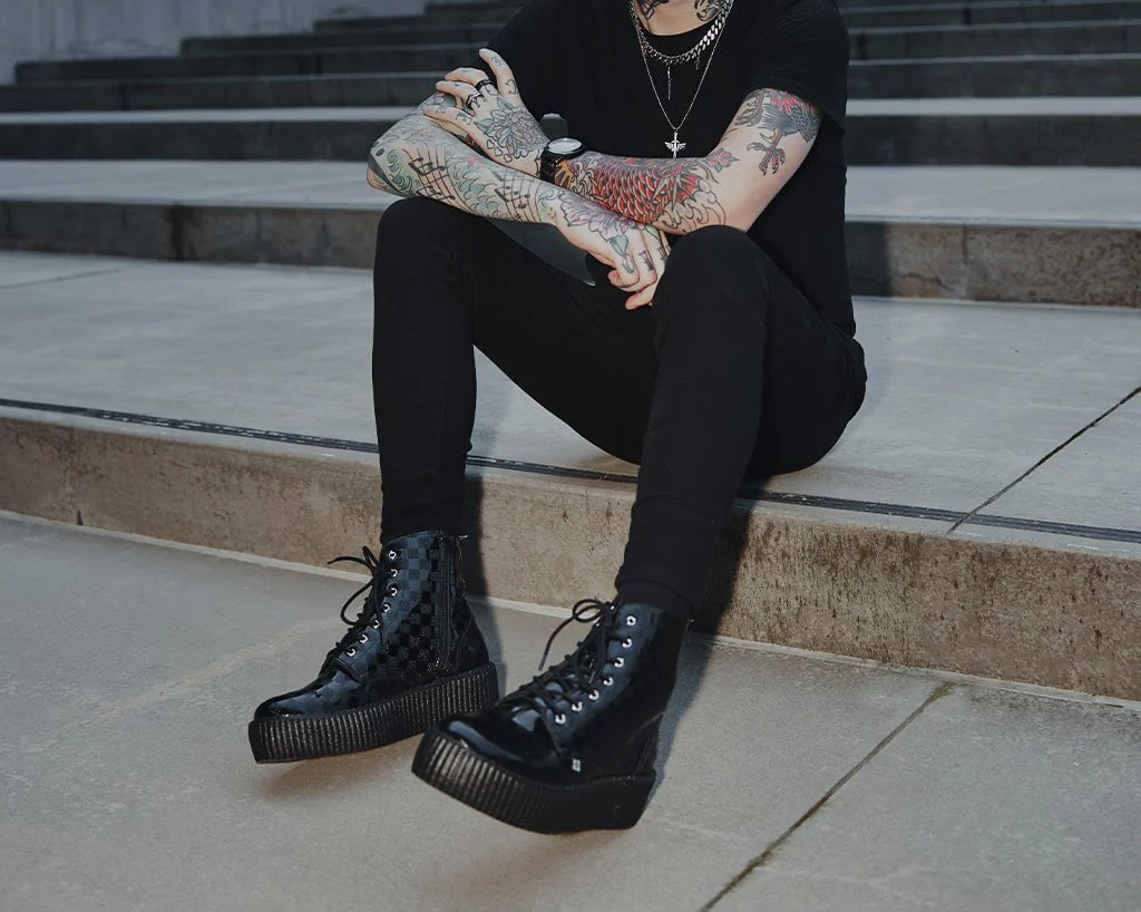 4057-Black-Checkered-Patent-Viva-Mondo-Boot-4.webp Black Checkered Patent Viva Mondo Boot