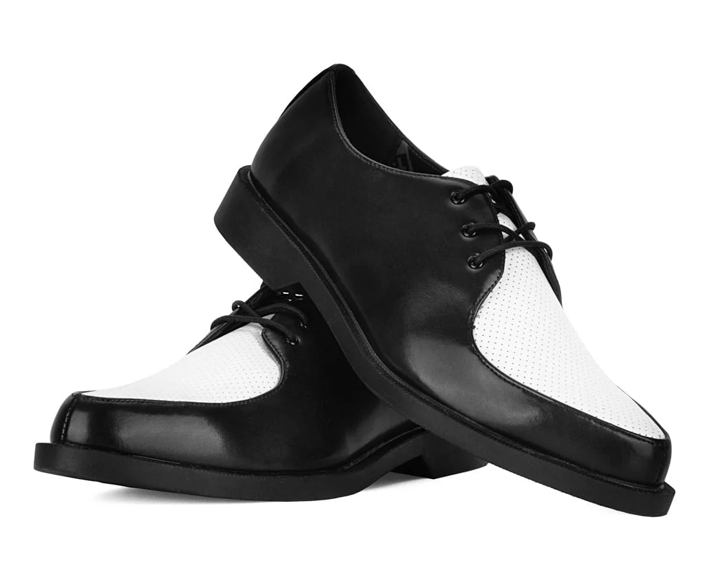 Black & White Pointed Jam Shoe